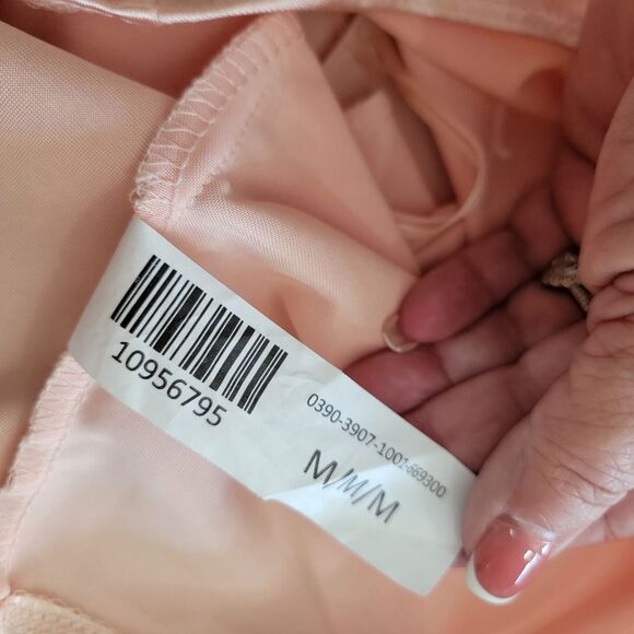 Charlotte russe peach Silky soft blouse size M bodysuit New with tag - Picture 6 of 7